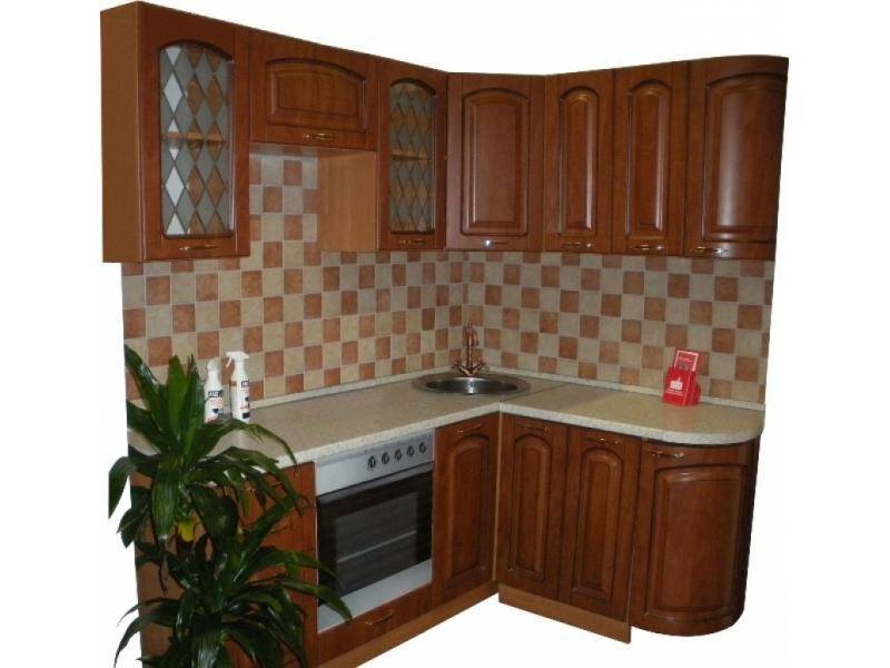 кухня угловая патина черешня в Махачкале