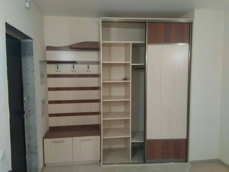 шкаф 5 в прихожую в Махачкале