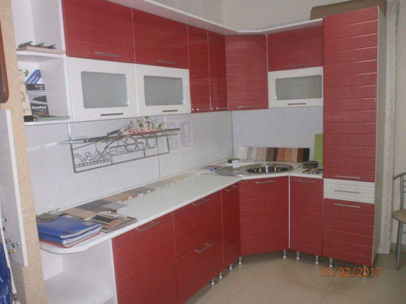 угловая кухня в Махачкале