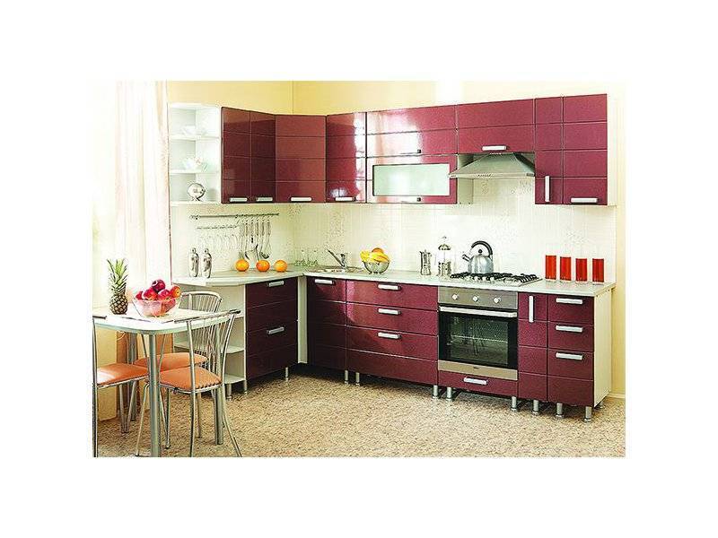 угловая кухня 15 в Махачкале