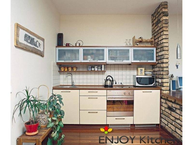 небольшая кухня карла в Махачкале