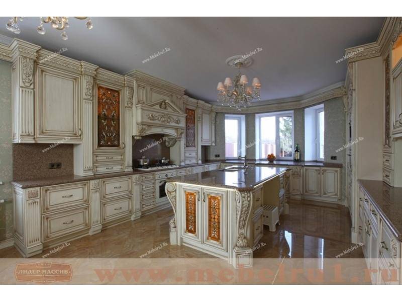 кухня барокко из массива дуба в Махачкале
