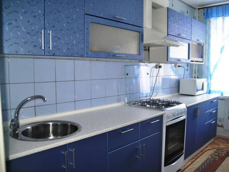 кухонный гарнитур прямой шампань в Махачкале