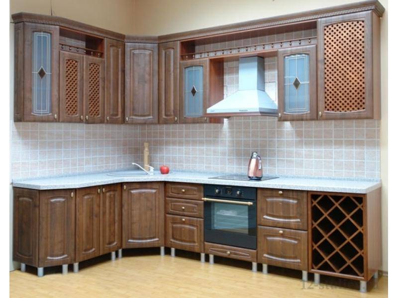 кухонный гарнитур угловой классика в Махачкале