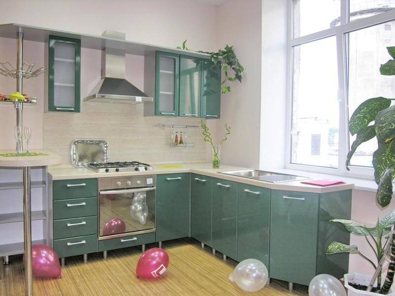 кухонный гарнитур угловой 30 в Махачкале