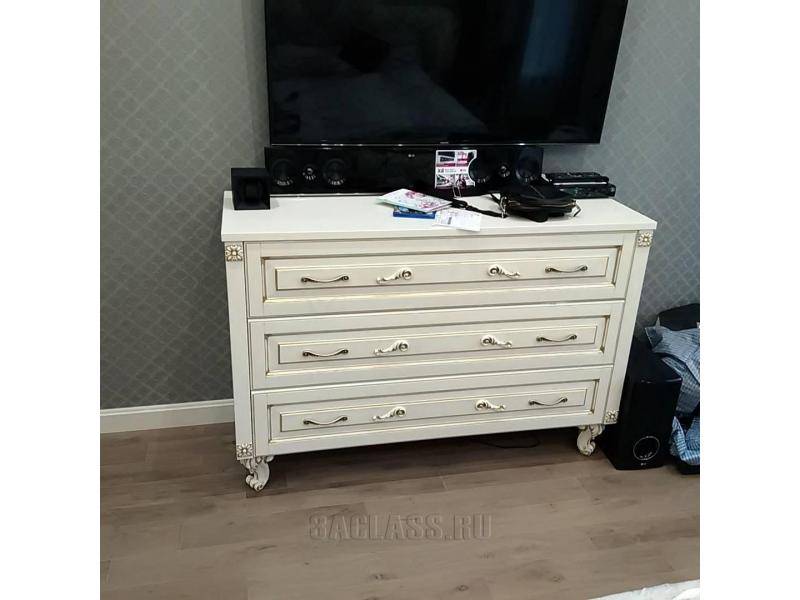 классический белый комод в Махачкале