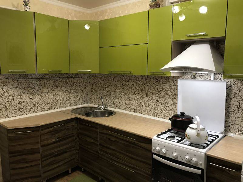 угловая кухня в Махачкале