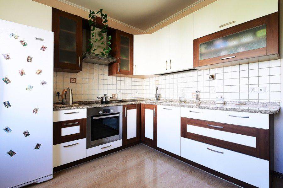 угловая кухня рамочный фасад в Махачкале