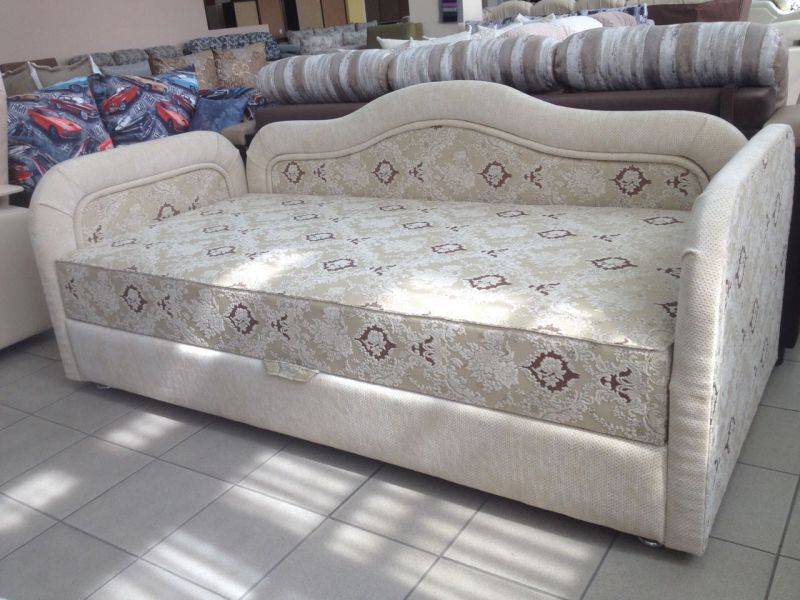мягкая детская кровать в Махачкале