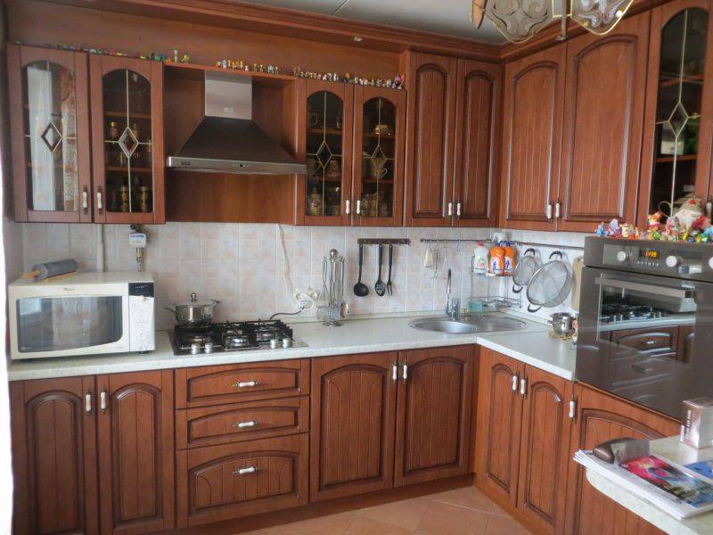 угловая кухня в Махачкале