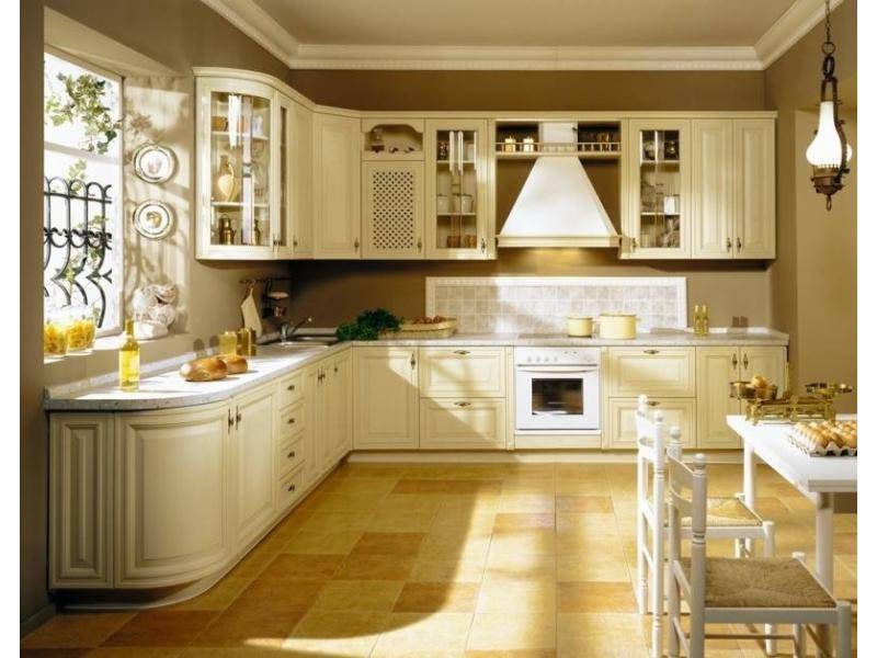 угловая красивая кухня в Махачкале