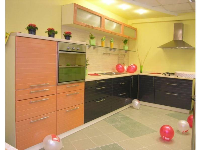 кухонный гарнитур угловой 20 в Махачкале