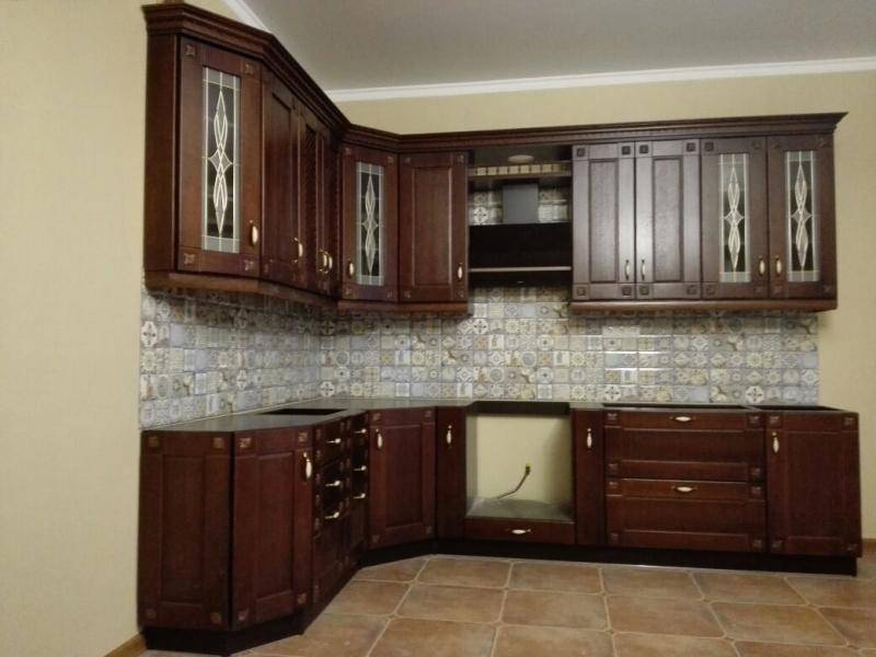 угловая кухня в Махачкале