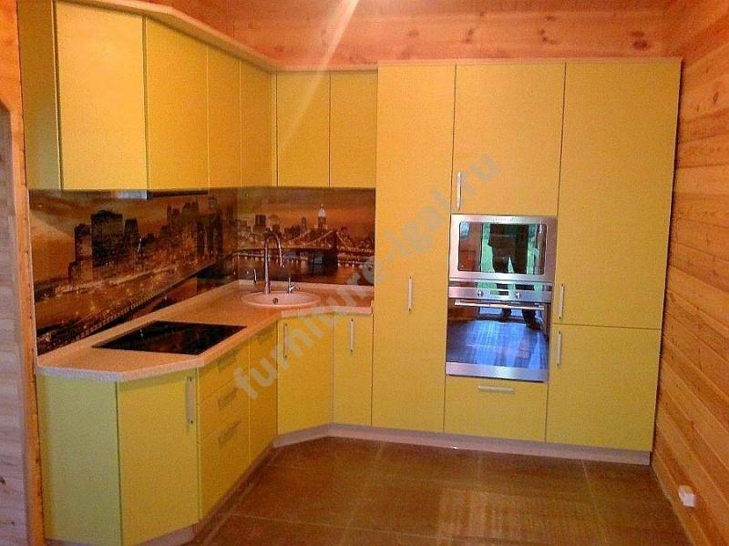 угловая желтая кухня в Махачкале