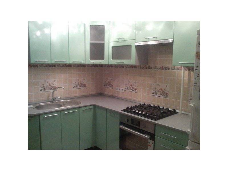 угловая кухня в Махачкале