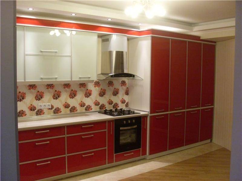 современная прямая кухня в Махачкале