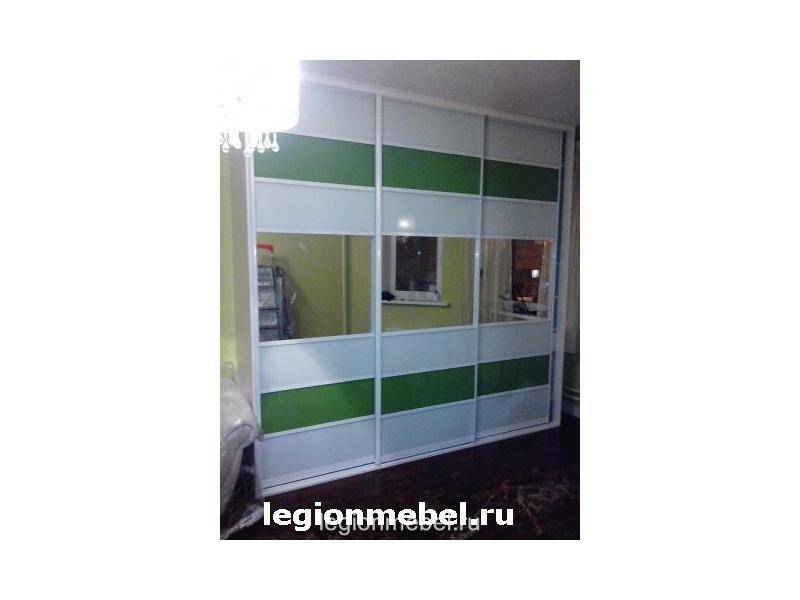 бело-зеленый шкаф-купе в Махачкале