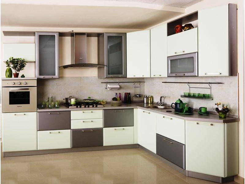 светлая угловая кухня мдф в Махачкале