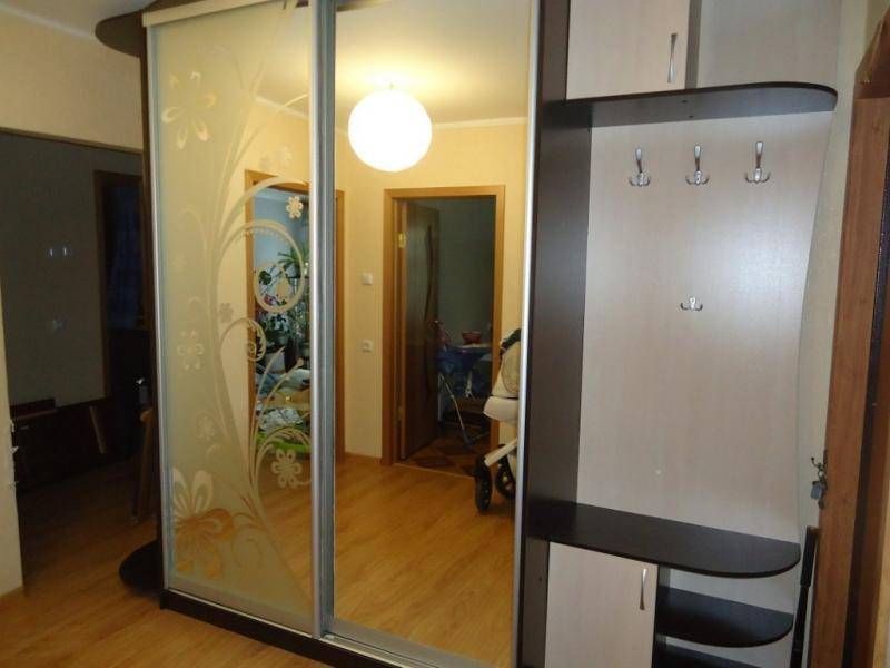шкаф в прихожую в Махачкале
