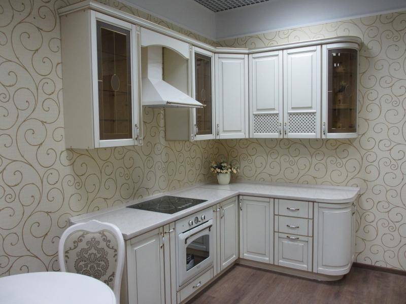 кухня классика массив в Махачкале