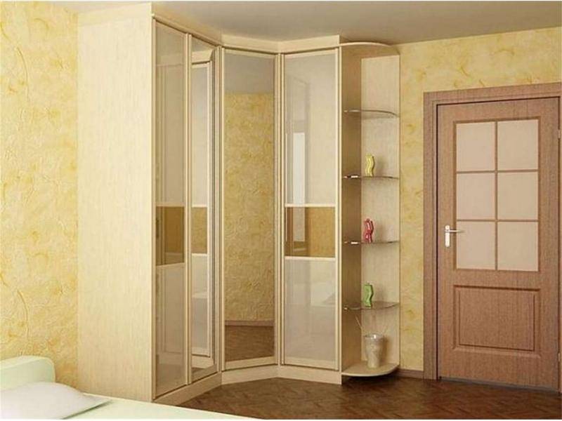 шкаф - купе угловой с зеркалом в Махачкале