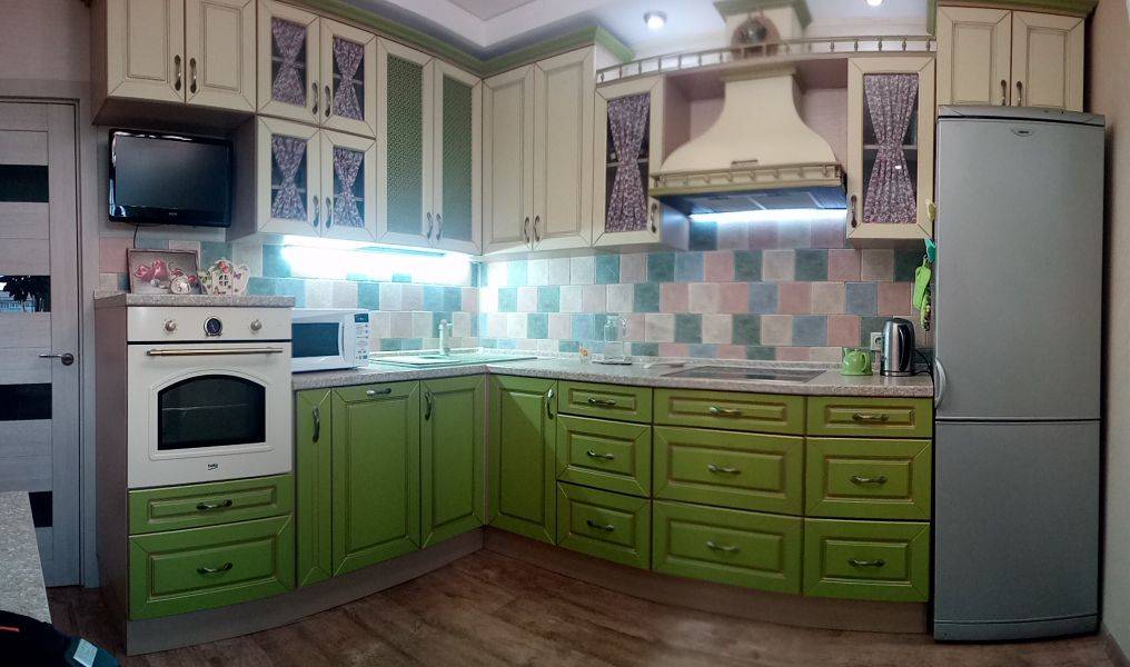 удобная угловая кухня в Махачкале