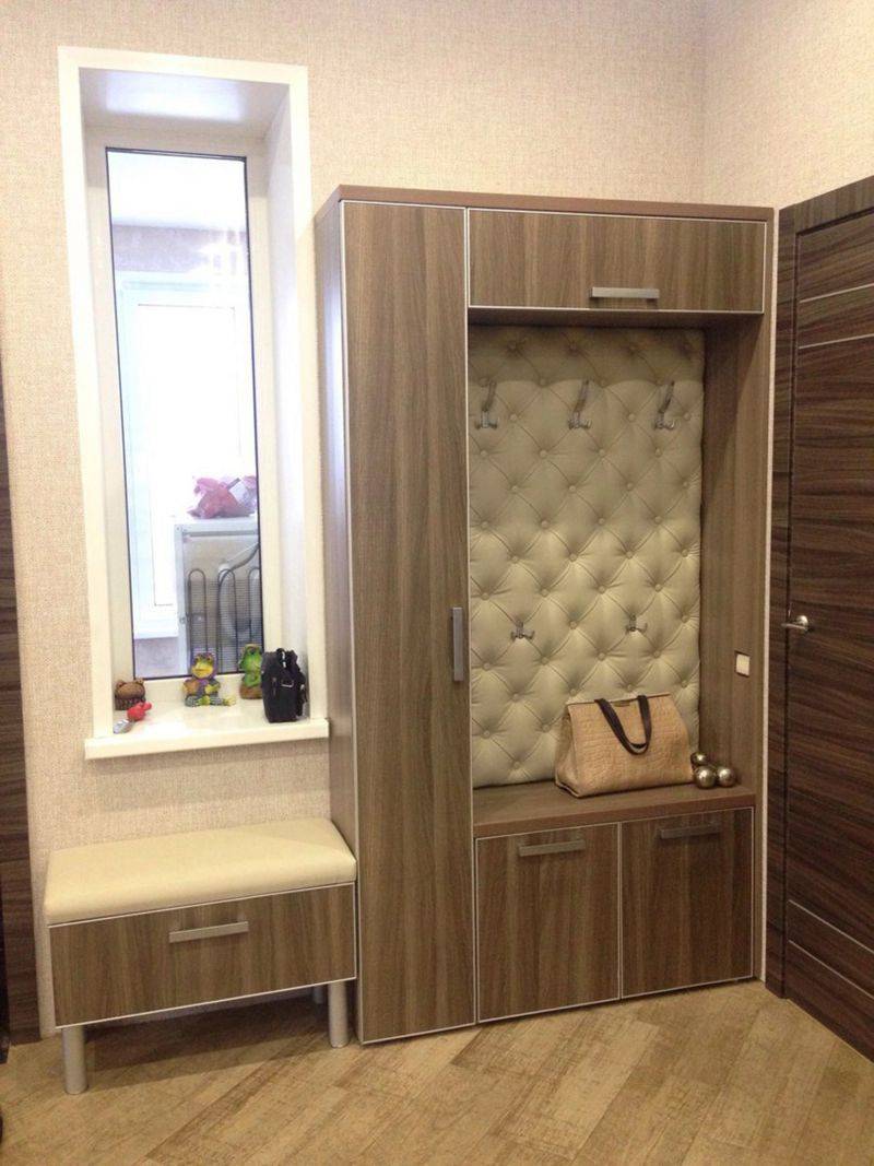небольшая прихожая в Махачкале