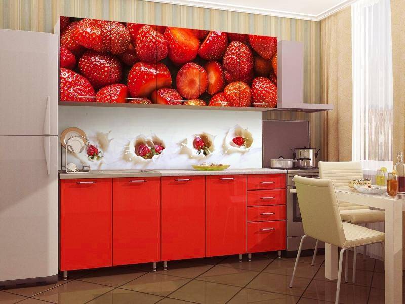 красная кухня клубника в Махачкале