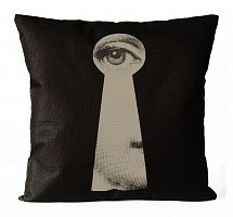 подушка с портретом лины пьеро форназетти keyhole в Махачкале