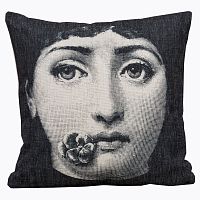 арт-подушка комплимент fornasetti в Махачкале